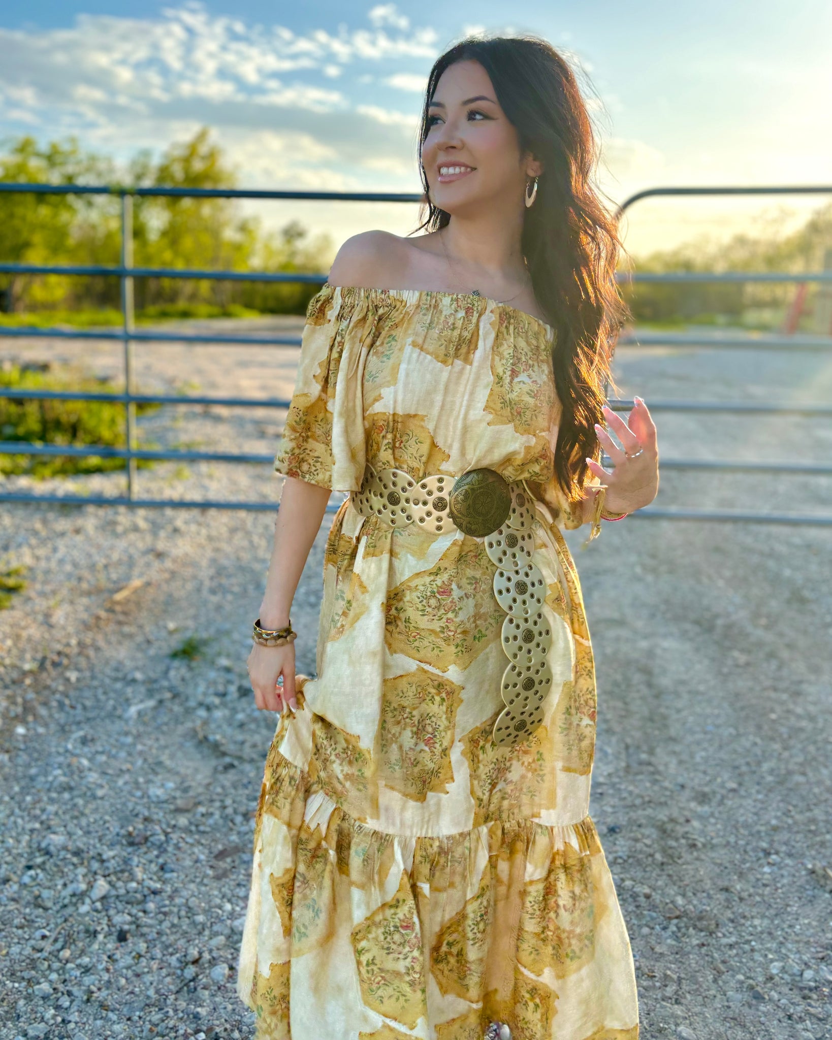 Vintage Gold Dress Threaded Secrets Boutique Vintage Gold Dress Threaded Secrets Boutique
