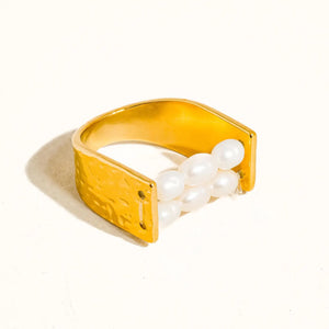 18K Beaded Pearl Ring