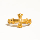 18K Vintage Cross Ring